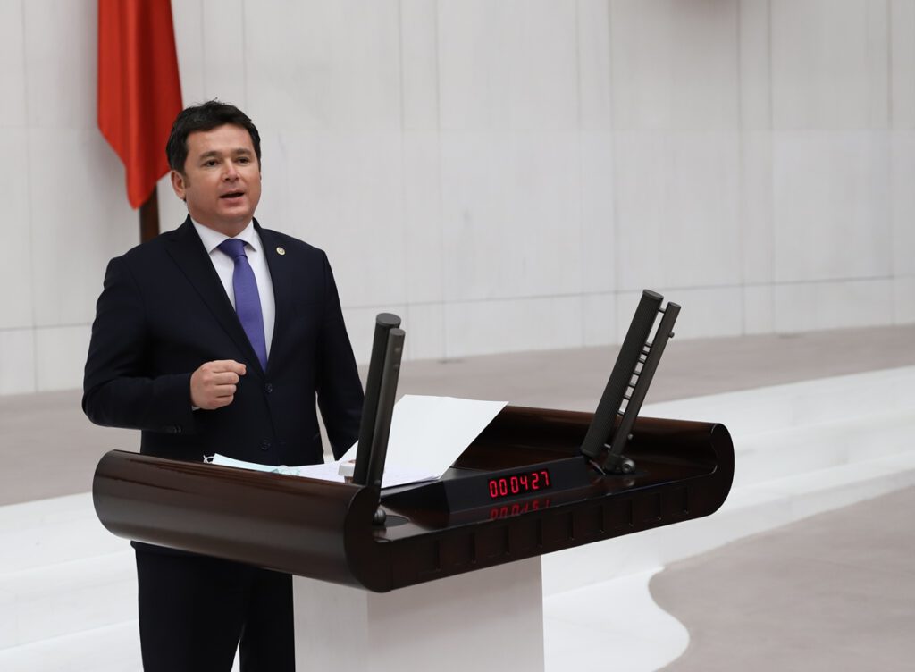 SARAYIN 4 DAKİKALIK HARCAMASI ASGARİ ÜCRETLİNİN 1 YILLIK MAAŞI KADAR