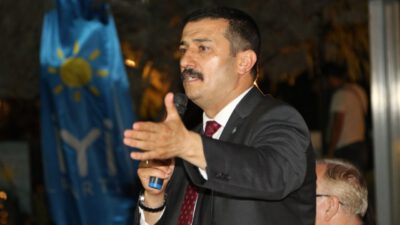 TÜRKOĞLU: BÜYÜKŞEHİR ‘KÜÇÜK İŞLERLE’ UĞRAŞIYOR!