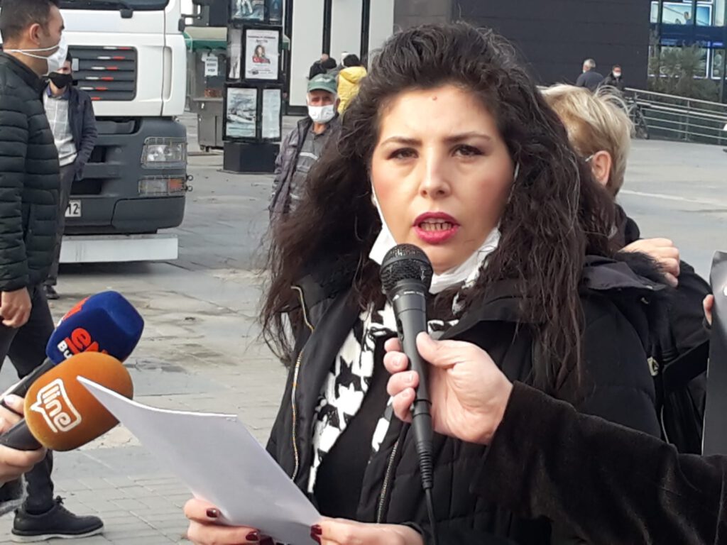 Yaklaşık 2 Milyon Öğrenci Tarikat ve Cemaatlerin Elinde…