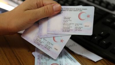 Kimlik ve ehliyette yeni dönem! 800 bin kişi başvurdu