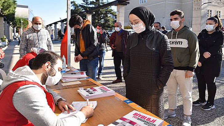 Bursa Büyükşehir’den üniversite adaylarına destek