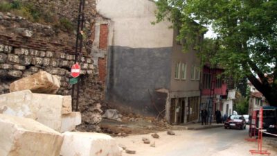 Tahtakale’nin Tarihi Sırları Restorasyonla Ortaya Çıkarılmalıdır!