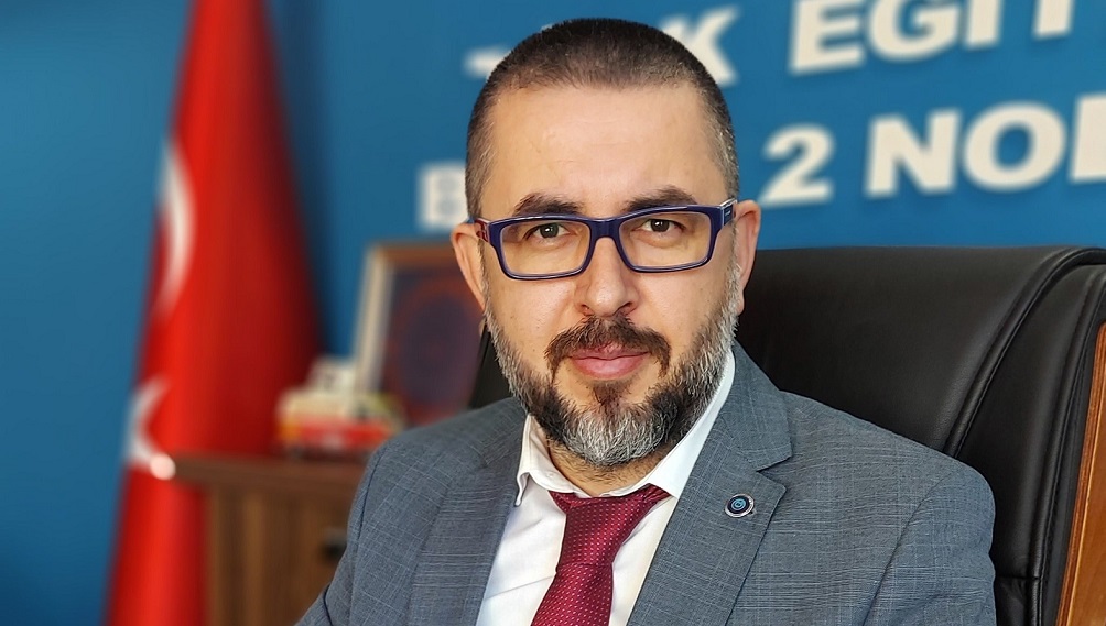 SINIFLARI İKİ’YE BÖLDÜK DİYELİM, ÖĞRETMENİ NASIL BÖLECEĞİZ!