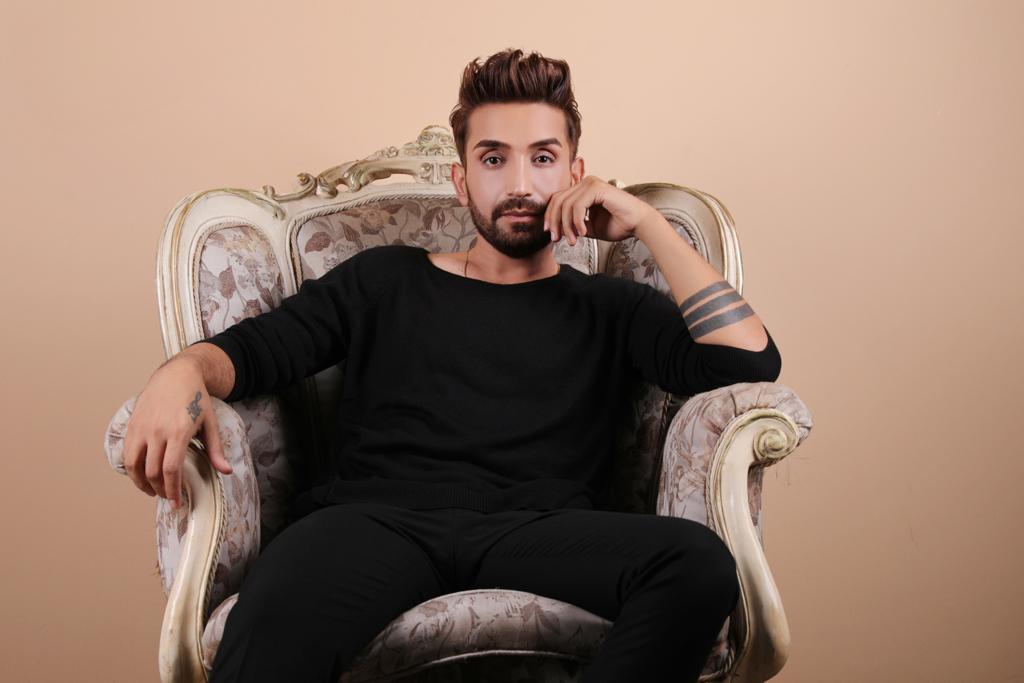 OĞUZ SARAL “HEVES”  ADLI  İLK SİNGLE ÇALIŞMASI İLE 2 MİLYON İZLENMEYE ULAŞTI!