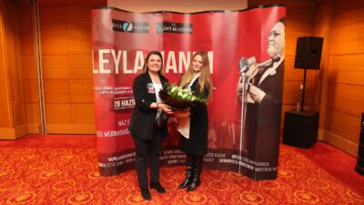 Naz Elmas, ‘’Türkiye’nin İlk Seçilmiş Kadın Belediye Başkanı Leyla Atakan’ı Canlandırmak Benim için Büyük Onur’