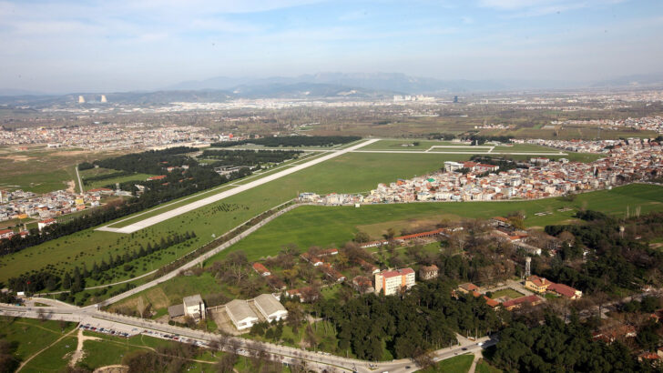 “BURSA’NIN BOŞ SÖZLERLE KAYBEDECEK VAKTİ YOK”