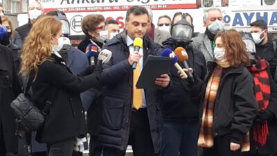 İYİ PARTİ’DEN HAVA KİRLİLİĞİNE GAZ MASKELİ PROTESTO: