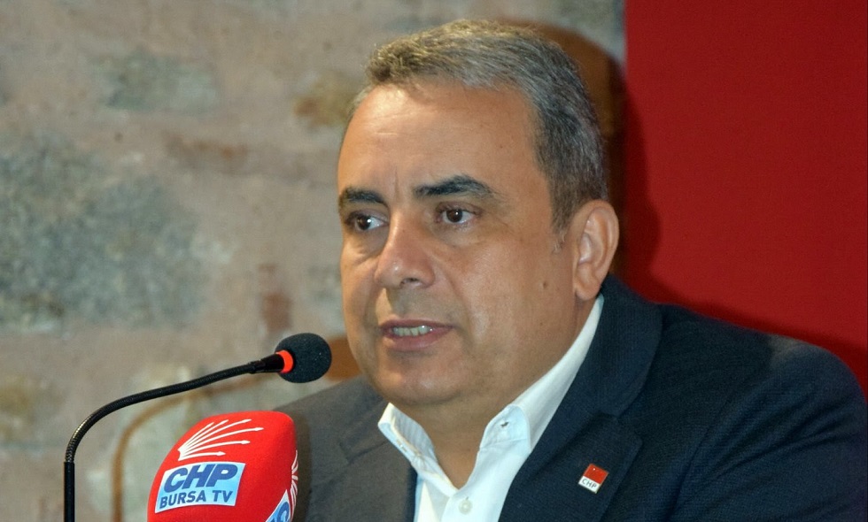 8 BİN ESNAF DÜKKANINI KAPATTI