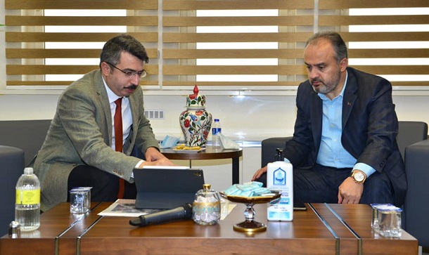 Yıldırım Kabuğunu Kırıyor!