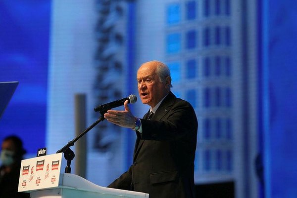 “Milliyetçi Hareket Partisi’yle Cumhur İttifakı’nın güçlü varlığı iç ve dış işgal cephesini adeta çılgına çeviriyor.”