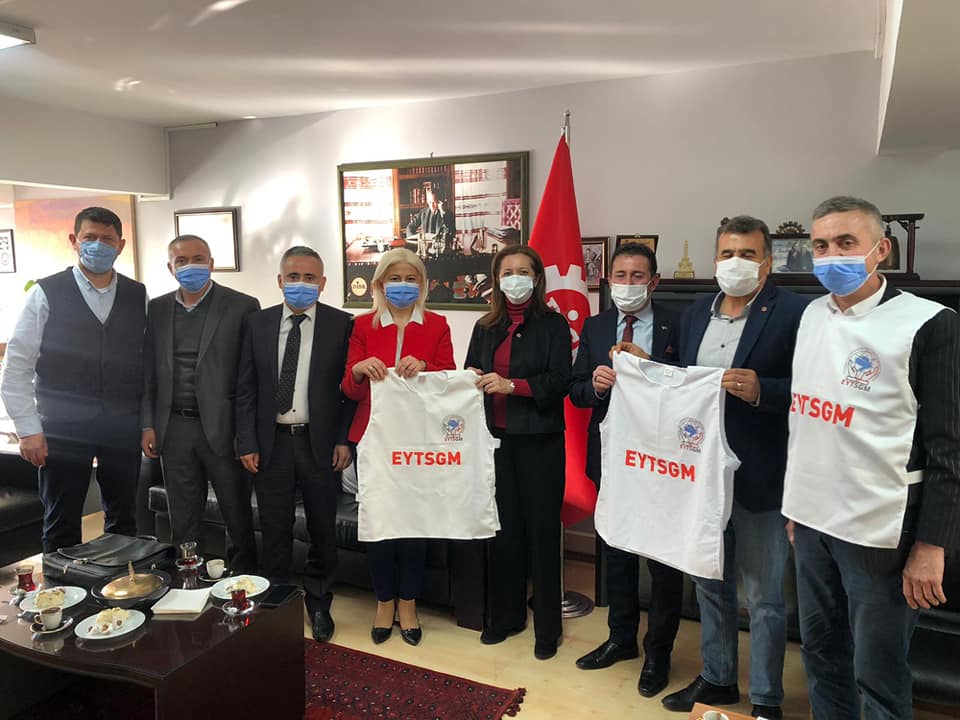 EYT’liler Platform Altında Birleşti! Artık Sesleri Daha Gür Çıkacak!
