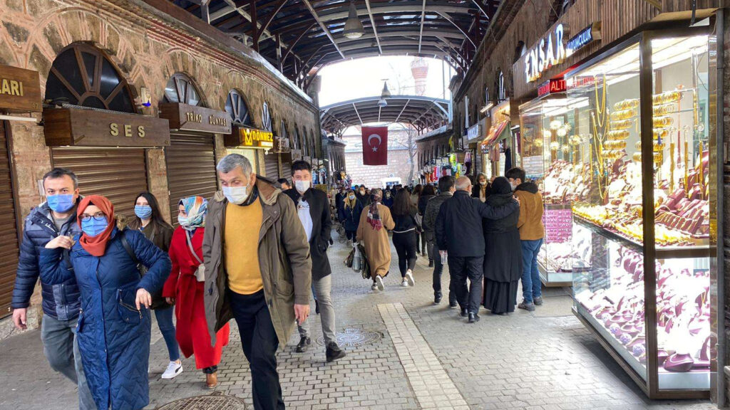 Bursa ‘Turuncu’yu görmeden ‘Kırmızı’ya döner mi?
