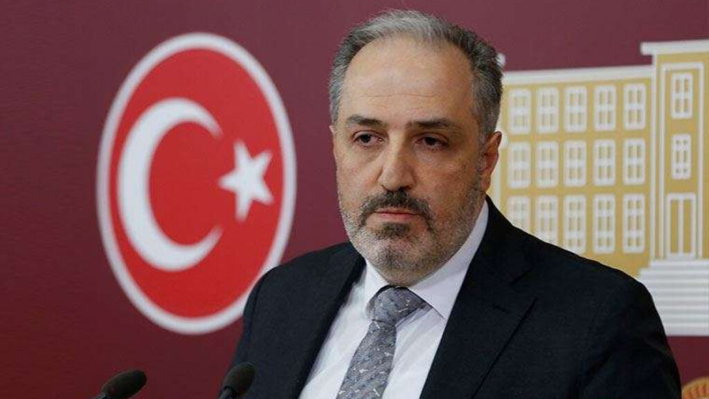 DEVA Partili Yeneroğlu: ‘Tüm vekiller gizlice aşı oldu!’
