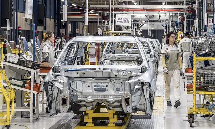 Oyak Renault’da sıcak gelişme! Bursa’daki fabrikada üretim durmuştu…
