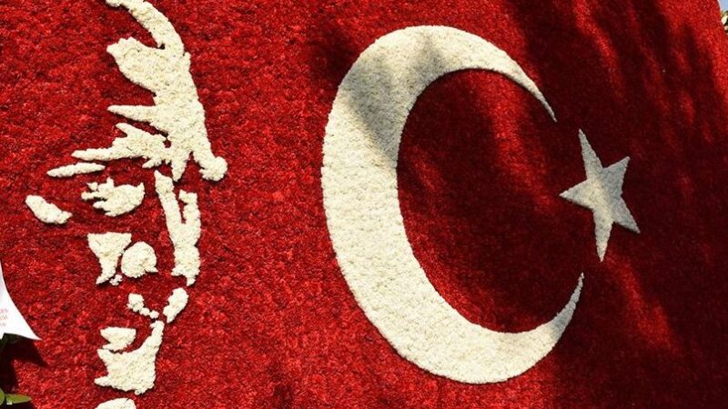 Eğitim-İş Sendikası, Türkiye genelindeki tüm ilkokullarda, Öğrenci Andı okuma eylemi başlattı