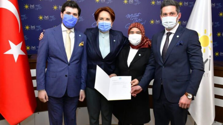 İYİ Gençlik’te devir teslim