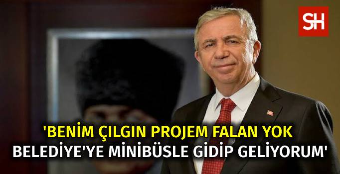 Minibüsle gidip geliyorum