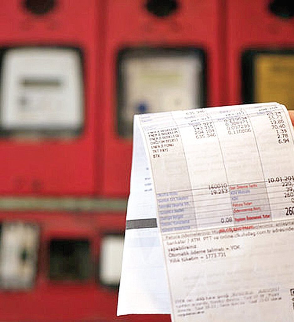 120 bin kişi elektriksiz kaldı