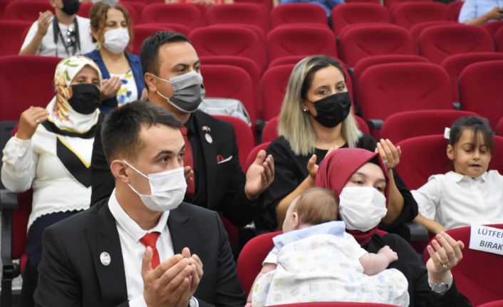 Bursa’da şehit yakınları ve gazilere Devlet Övünç Madalyası