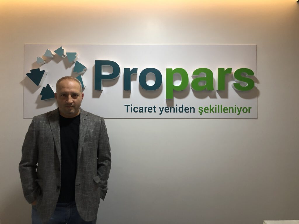 BİR YILDA 100’E YAKIN KADINA ÜCRETSİZ E- İHRACAT EĞİTİMİ