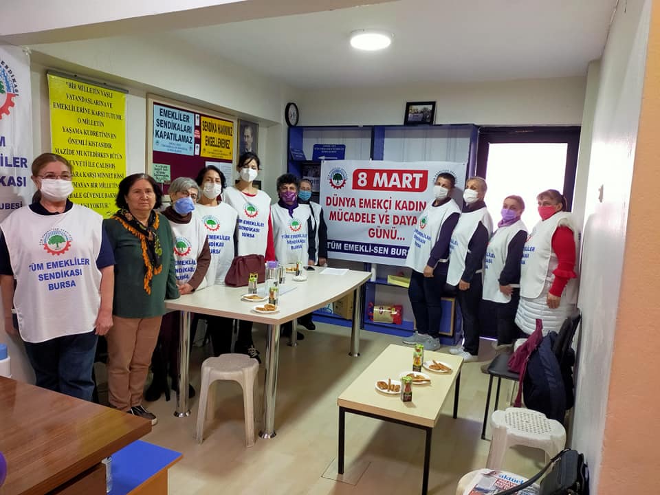 8 Mart’ta Kapitalizme, Erkek Egemenliğine, Güvencesizliğe, Gericiliğe, Şiddete ve Savaşlara Karşı; Direnişimizi ve Dayanışmayı Sürdürüyor, Mücadeleyi Büyütüyoruz!