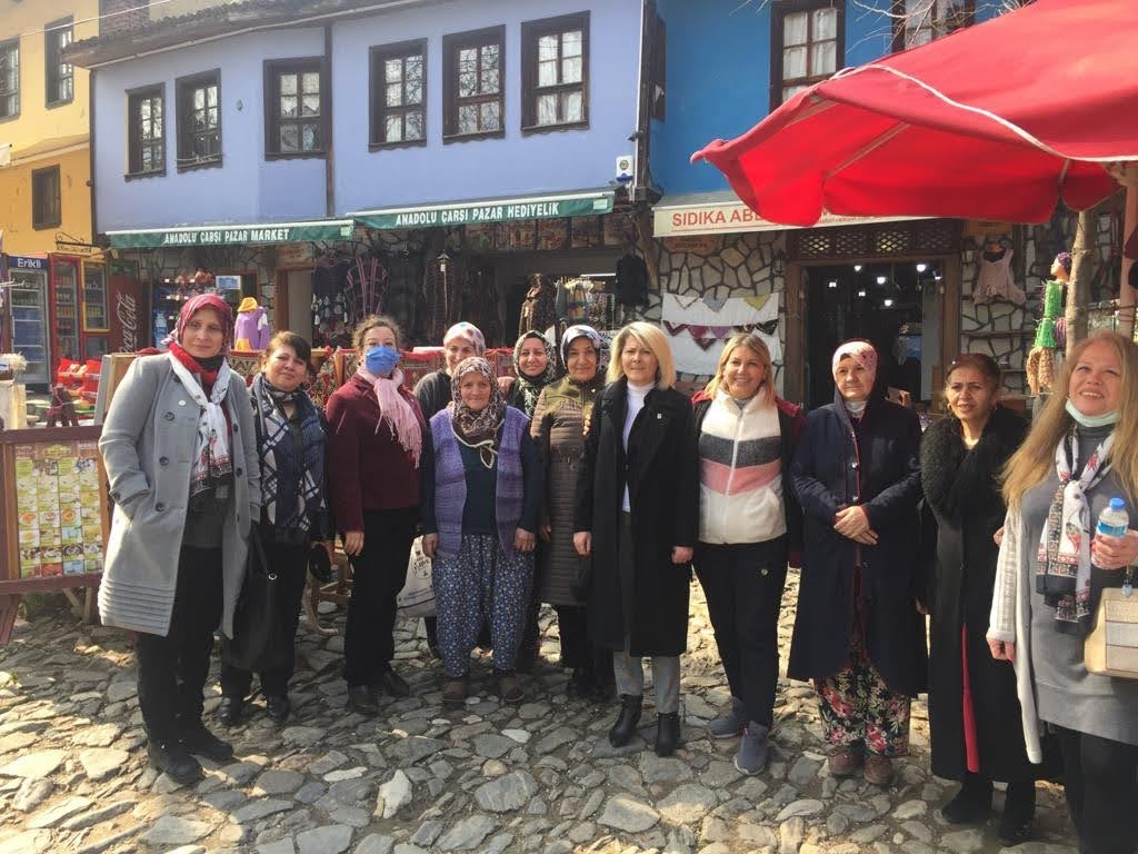 Köylü Kadınlar Kalkınırsa Türkiye Ayağa Kalkar!