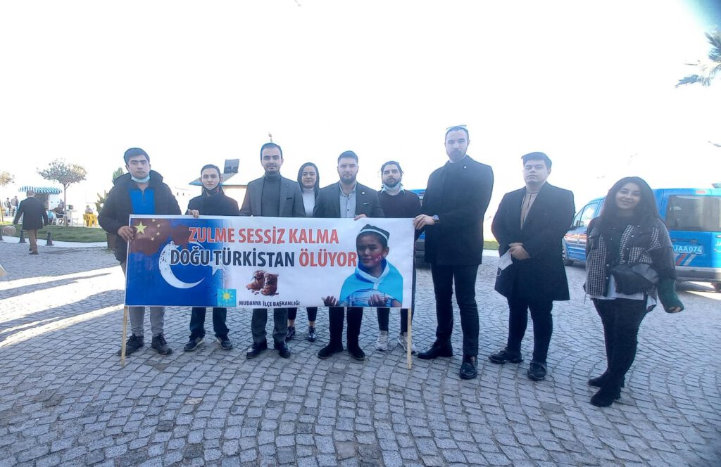 Gençleri Uyuşturucudan İYİ’liklerimizle Uzaklaştıracağız!