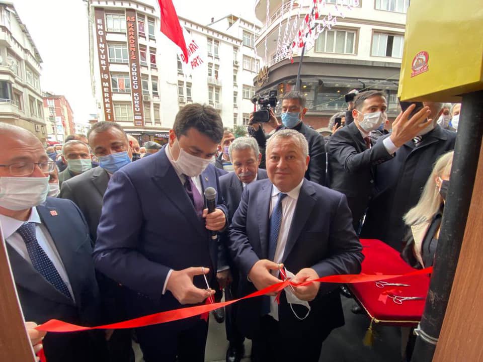 Bu ülkede çiftçimiz, alın terinin karşılığını alamıyor ise…
