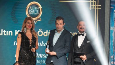 Altın Kalite Ödülleri sahiplerini buldu Sedat Sarıkaya’ya altın kalite ödülü