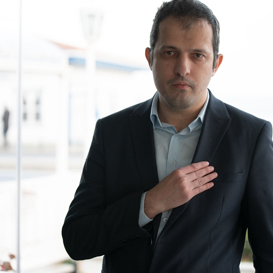 Magazinde Büyük Ödülü Sarıkaya Aldı…