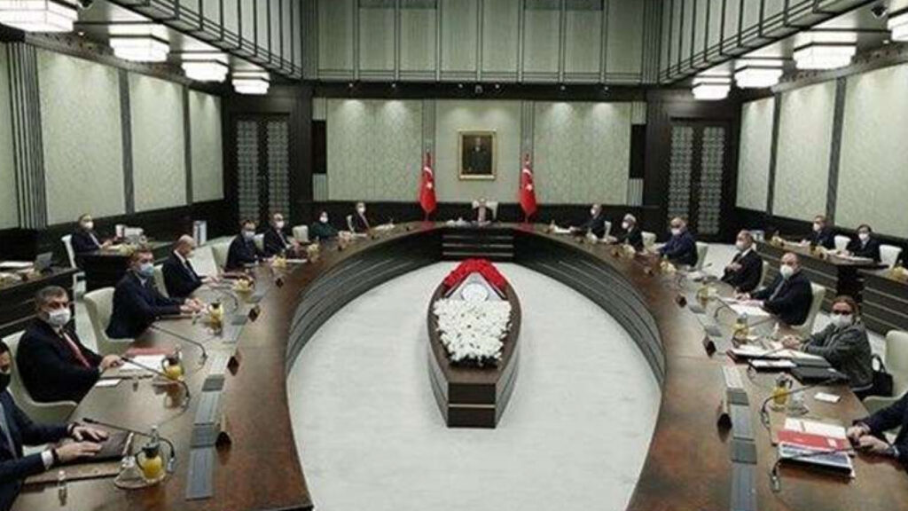 Gözler Kabine Toplantısı’nda! Ramazan’da 30 gün tam kapanma mı geliyor?