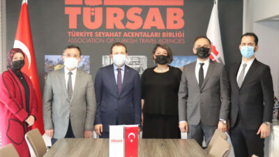 AK Parti Bursa Milletvekili Kılıç turizmcileri dinledi