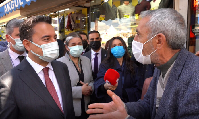 “Cehennemin dibine satsınlar!”