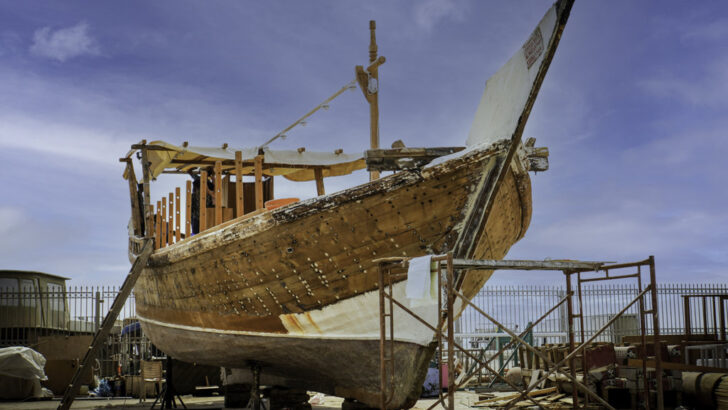 Katar, tarihi Arap yelkenlilerini yenilemek için iddialı bir proje başlatıyor