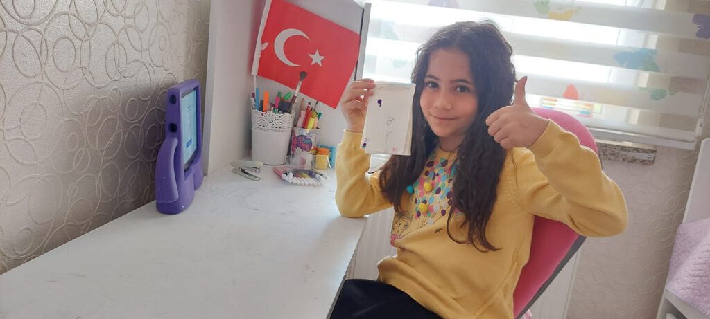 Hareketli kitapla hayal güçlerini harekete geçirdiler