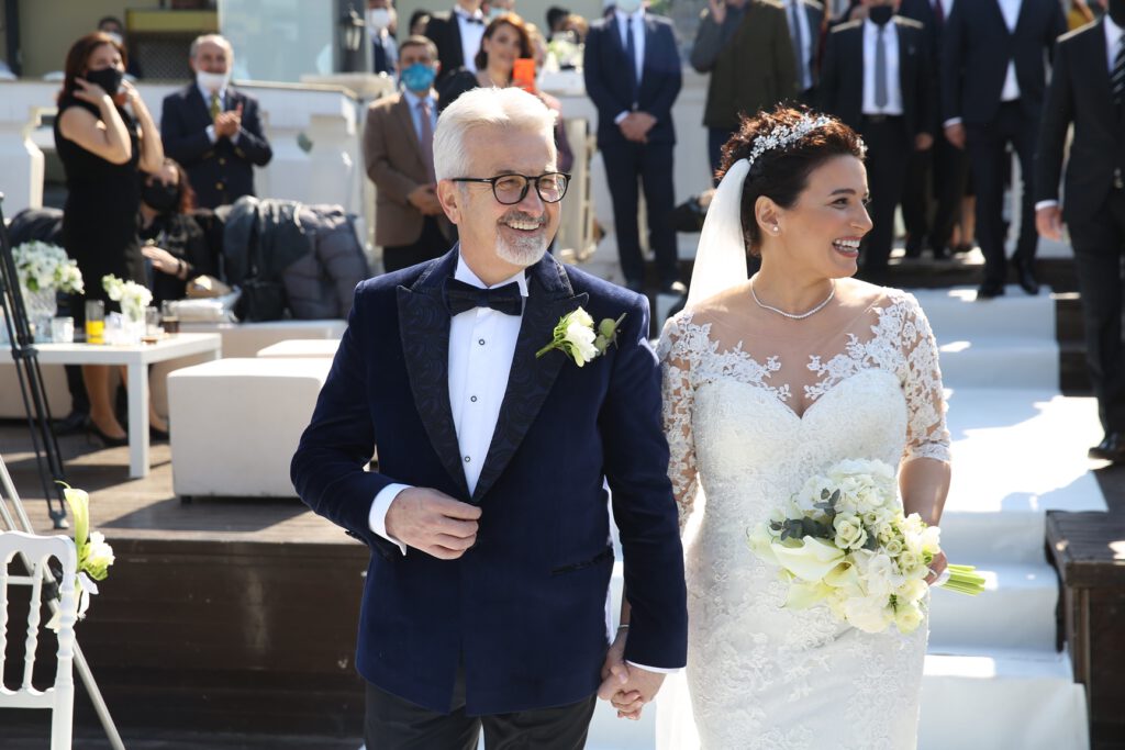 Turgay Erdem ve Zeynep Terzioğlu evlendi