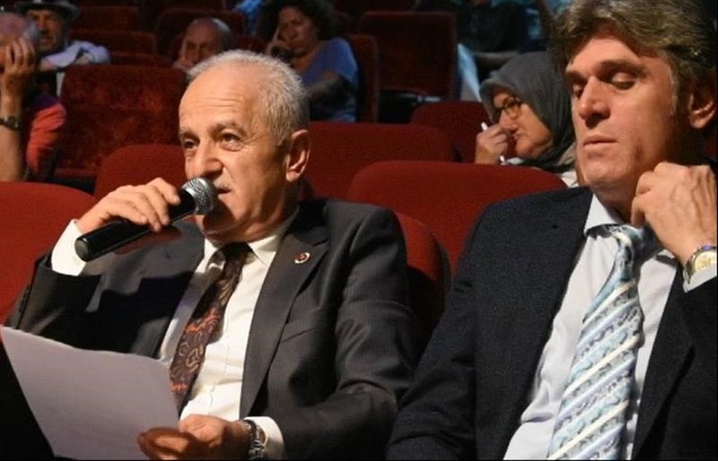Mecliste “Yıldıztepe projesinin kapsamını biliyorsanız söyleyin” dediğimde cevap veremeyip mahcup olduğunuz için mi alındınız?