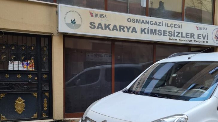 Bursa’da kimsesizler evini depo yaptılar!