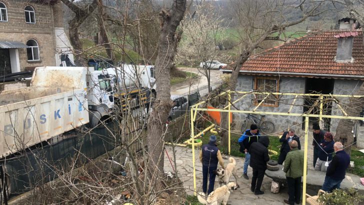 Yukarı Marmaracık Köyü’nde Mahkeme’nin “Su’ya Dokunma” Kararına Rağmen BUSKİ Operasyonu!