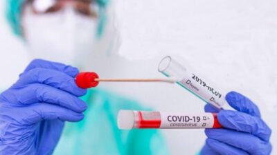 Koronavirüsü 1 dakikada tespit eden “üflemeli” teste onay
