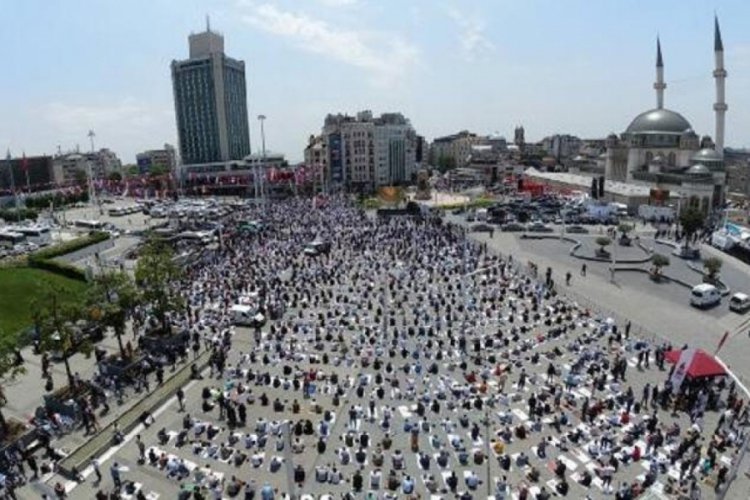 “Ezanları susturmaya kimsenin gücü yetmeyecek”