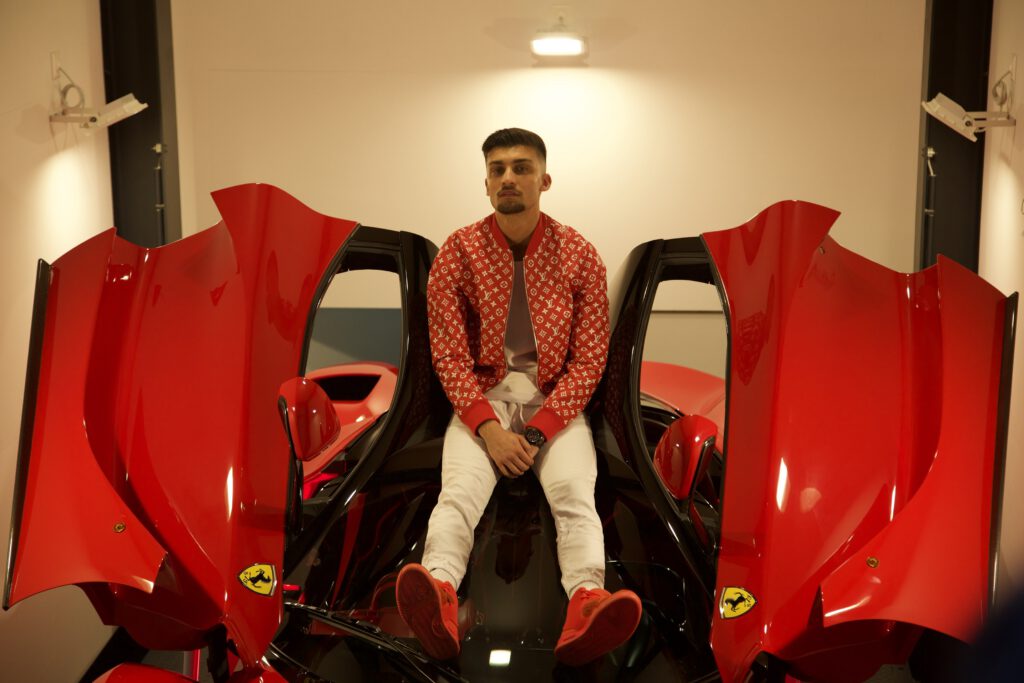 NEŞE DOLU RAP YAPIYORUM