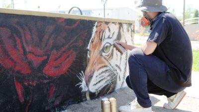 Nilüfer’de parklar graffiti ile renkleniyor