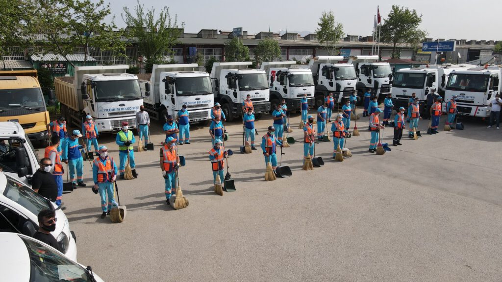 YILDIRIM BELEDİYESİ’NDEN HİJYEN SEFERBERLİĞİ