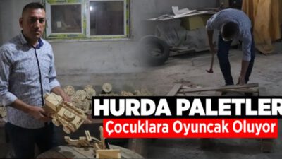 Hurda paletler çocuklara oyuncak oluyor