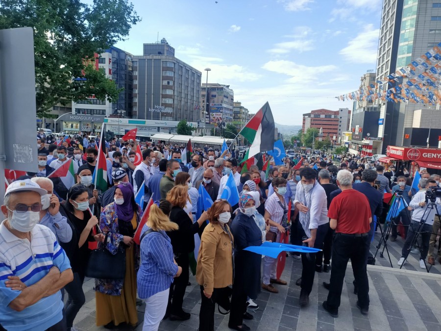 Bursa’dan zulme karşı tek ses!