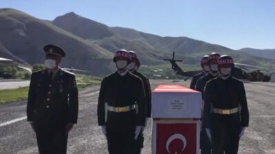 Şehit Uzman Çavuş Samet Şeker’in naaşı memleketine uğurlandı