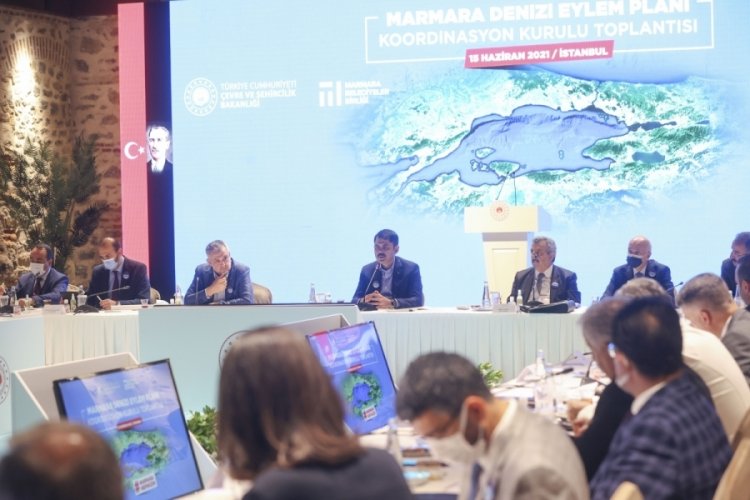 Kurum: Müsilajın tehlikeli atık olmadığını tespit ettik