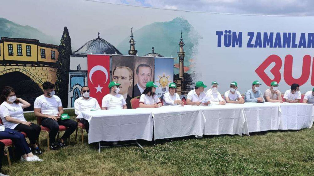 AK Parti Bursa’dan çevre duyarlılığı