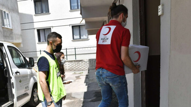 Sosyal Destekte Osmangazi ve Kızılay omuz omuza